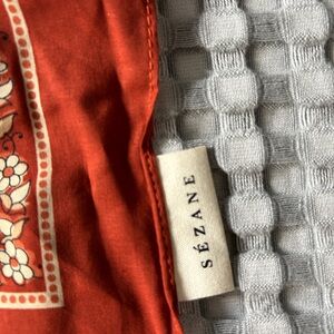 Sézane Floral square Scarf